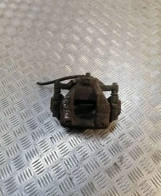 Toyota Auris E180 Front brake caliper Y04303