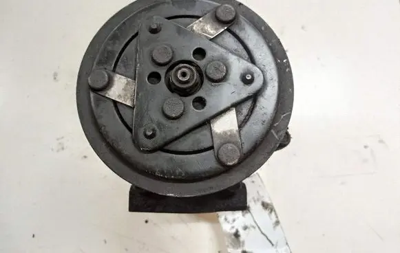 Mazda 3 I Air conditioning (A/C) compressor (pump) 3M5H19D629SB 385506524 1255