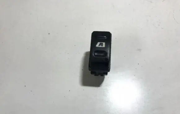 Citroen Xsara Picasso Electric window control switch