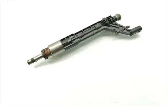 Audi A5 Fuel injector 06M906036K 0261500268 06M906A01