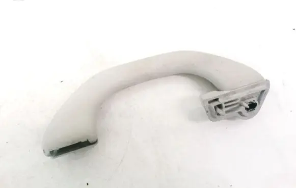 Volkswagen Polo IV 9N3 Rear interior roof grab handle