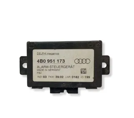 Audi A4 S4 B5 8D Alarm control unit/module 4B0951173 748010101