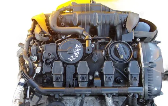 Audi A4 S4 B7 8E 8H Turbo 06H145701K