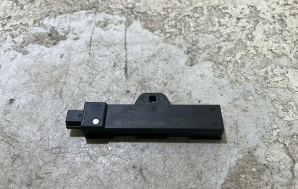 Interior comfort aerial antenna