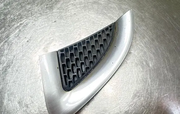 Saab 9-5 Fender grill 12779338