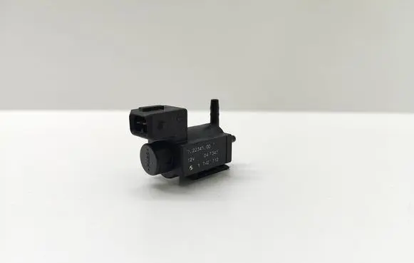 BMW 5 E60 E61 Turbo solenoid valve 72234100 1742712