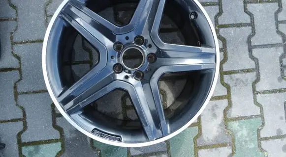 Mercedes-Benz GLA W156 X156 R19 alloy rim 