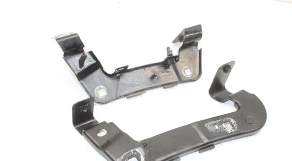 Jaguar I-Pace Fender mounting bracket