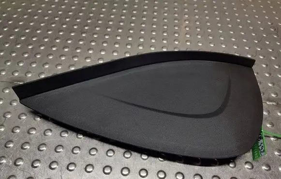 BMW 7 G11 G12 Dashboard side end trim S26371492 9368311