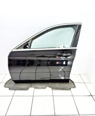 Mercedes-Benz C W205 Front door A2057600104 A2229051500 0000671503