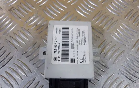 Volkswagen Touareg I Tire pressure control unit 7L6907273E