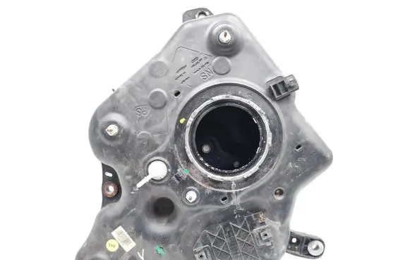 Audi A7 S7 4G AdBlue liquid reservoir 4C0131877