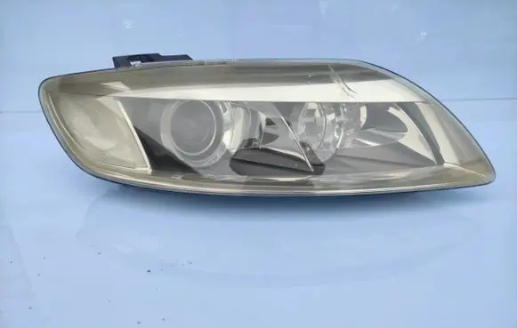 Audi Q7 4L Headlight/headlamp