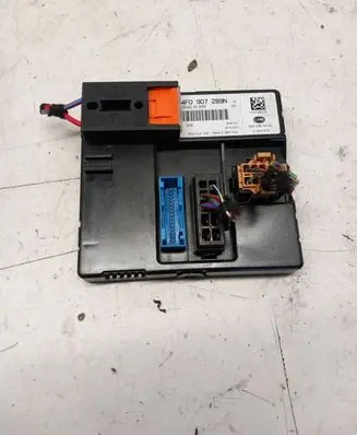 Audi A6 S6 C6 4F Comfort/convenience module 4F0907289N 4F0910289N