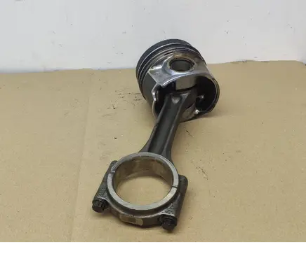 Skoda Octavia Mk3 (5E) Piston 81L150