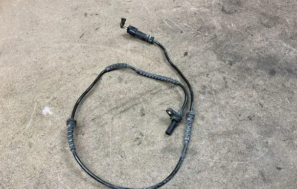 BMW 5 F10 F11 ABS brake wheel speed sensor 3452678209902 678209902