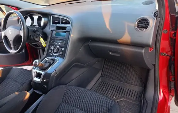 Peugeot 5008 Dashboard 