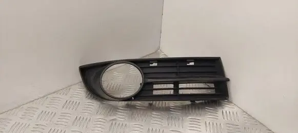 Volkswagen Touran I Front fog light trim/grill 1T0853666A