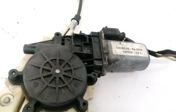 Alfa Romeo 156 Front door window regulator motor 15040412V D233505