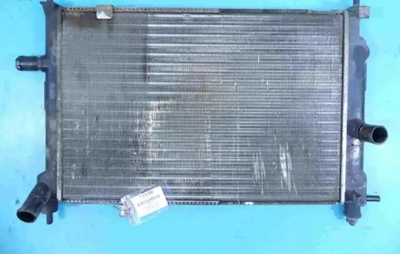 Coolant radiator