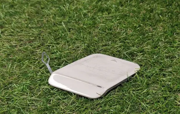 Rear bumper row hook cap/cover