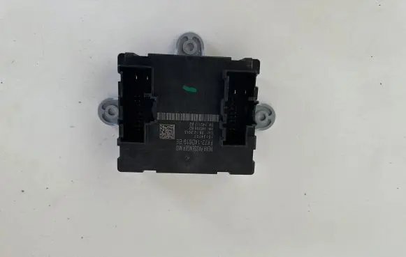 Jaguar XE Other control units/modules FK7214D619BE 10134137 14C238BD