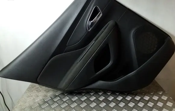 Opel Mokka Rear door card panel trim 95387789