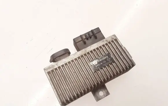 Renault Scenic RX Glow plug pre-heat relay 7700111525