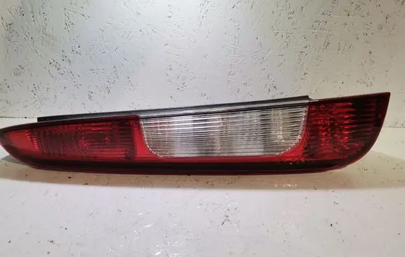 Ford Focus C-MAX Rear/tail lights 3M5113N411AA
