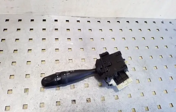 Toyota RAV 4 (XA20) Indicator stalk 173648