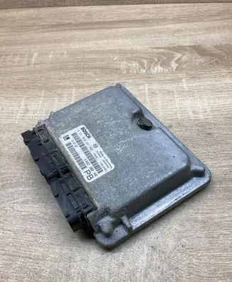 Opel Astra G Engine control unit/module ECU 24417167 0281010267
