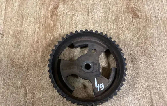 Ford Focus Camshaft pulley/ VANOS 9657477580