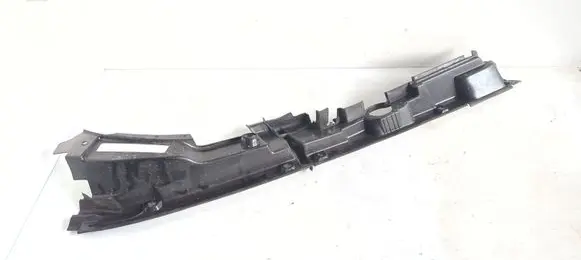 BMW 7 G70 Fender end trim 9464372 18331210 183312