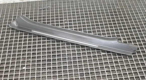 Audi TT TTS Mk2 Front sill trim cover 8J0853492G