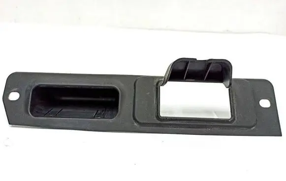 Mercedes-Benz C W203 Tailgate/boot lid lock trim A2037430093 15435000