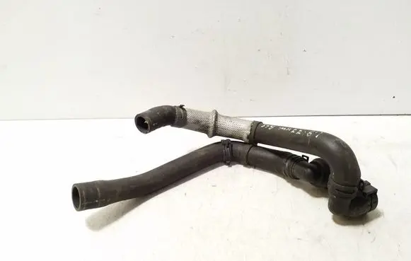 Volkswagen Golf Plus Engine coolant pipe/hose 1K0121156BP