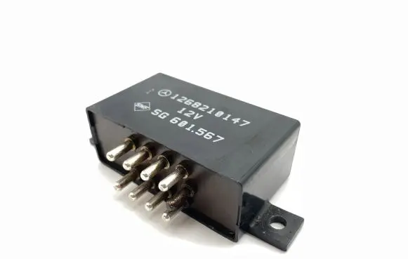 Jaguar XJ X40 Seat heating relay A1268210147 1268210147