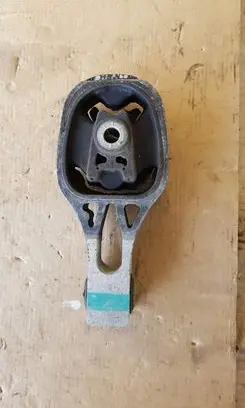 Peugeot 307 Engine mount vacuum valve 9824116780