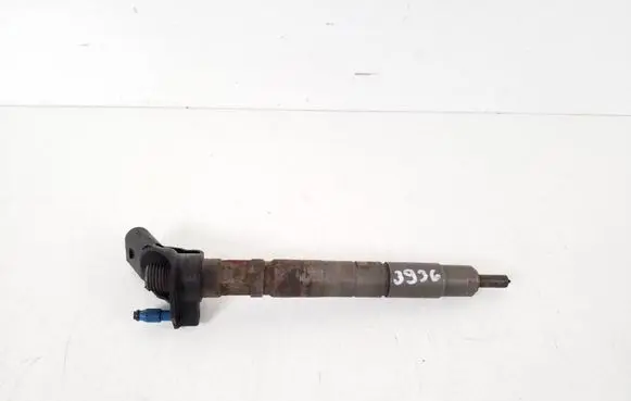 KIA Sportage Fuel injector 33800-2F000