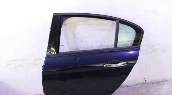 Fiat Tipo Rear door