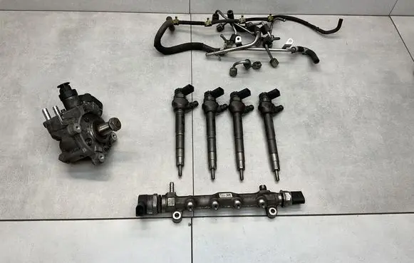 Skoda Octavia Mk3 (5E) Fuel injection system set 04L130277G 04L130755D 04L089B