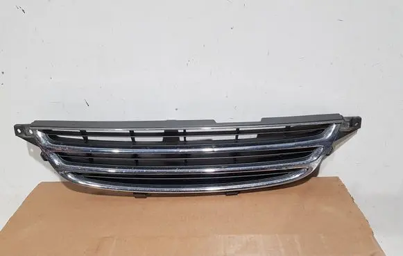 Toyota Avensis T220 Quarter panel pressure vent 53114050100B