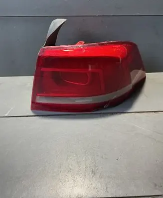 Volkswagen PASSAT B7 Rear/tail lights 3AE945096F 90004874