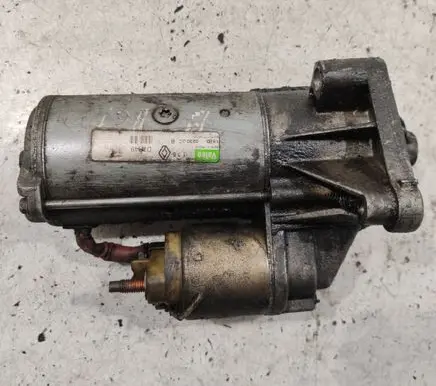 Renault Megane II Starter motor 8200075362B
