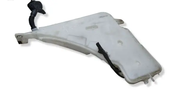 Windshield washer fluid reservoir/tank