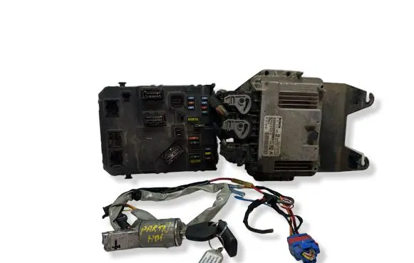 Peugeot Partner Engine ECU kit and lock set 9653958980