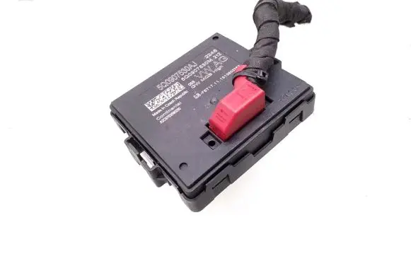 Volkswagen PASSAT B8 Gateway control module 5Q0907530AJ