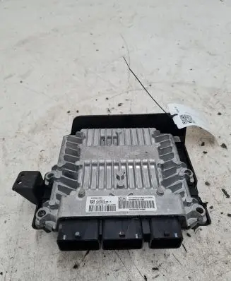 Citroen C5 Engine control unit/module 5WS40424BT