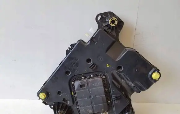 Peugeot 3008 II AdBlue liquid reservoir 12678023