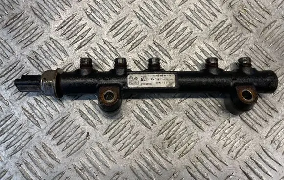 Ford Fiesta Fuel main line pipe 9685297580 110041186 28497Z01